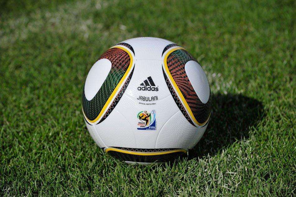 关于世界杯中的数学知识,世界杯比赛用球一览