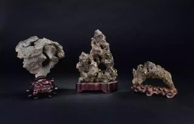 古人书房常备的文房四宝是什么,文房四宝是书房中常备的四种摆件