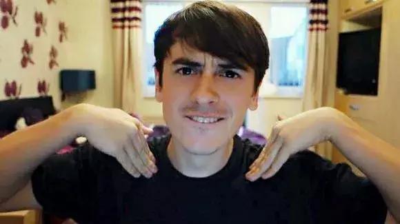 英国网红点评中国各大CEO口语，最差的果然是……