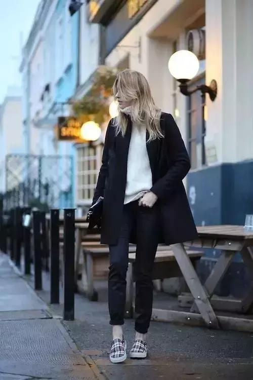 这个冬天毛鞋和毛袜最配,这个冬天鞋推荐