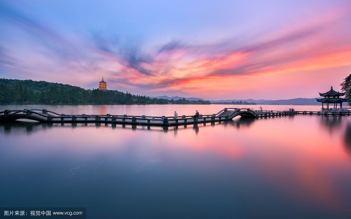 西湖十大美景的诗句,西湖最美的一首诗词