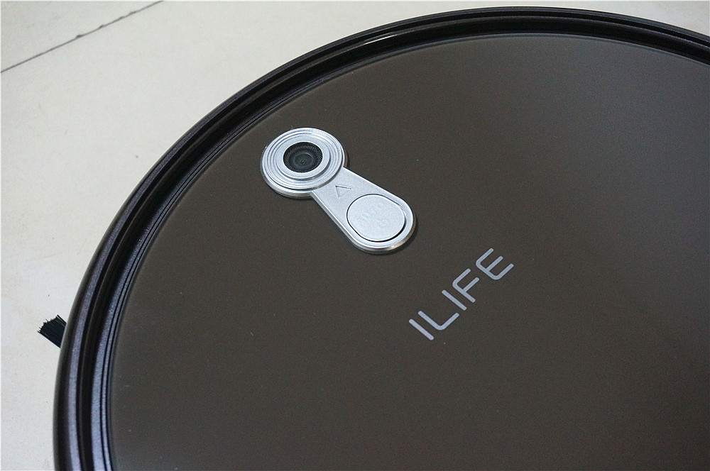 扫地机器人深度测评荧光,ilife智意620扫地机器人使用方法