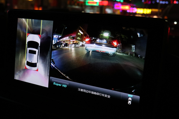 防守四路,火眼金睛路畅360全景安全环视系统测评