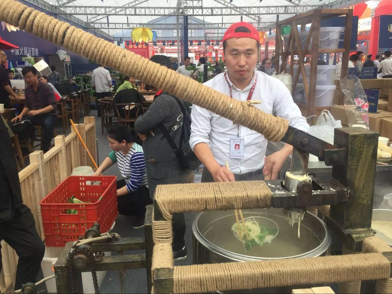 外行看热闹内行看门道你懂吗,外行看热闹内行看门道商业思路