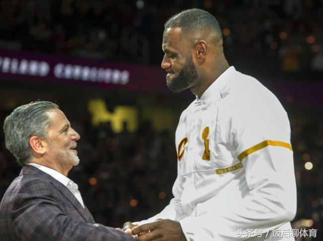 詹姆斯8500万美元和湖人续约,詹姆斯十亿美元终身代言合同