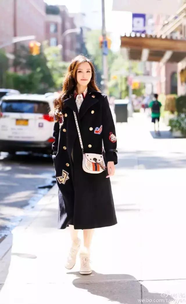 这个冬天毛鞋和毛袜最配,这个冬天鞋推荐