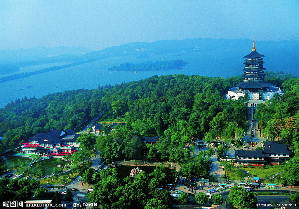 西湖十大美景的诗句,西湖最美的一首诗词