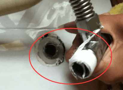 水龙头角阀拆除,水龙头拆软管办法