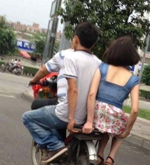 笑死人不偿命的二十二张图,笑死不偿命的女孩图片