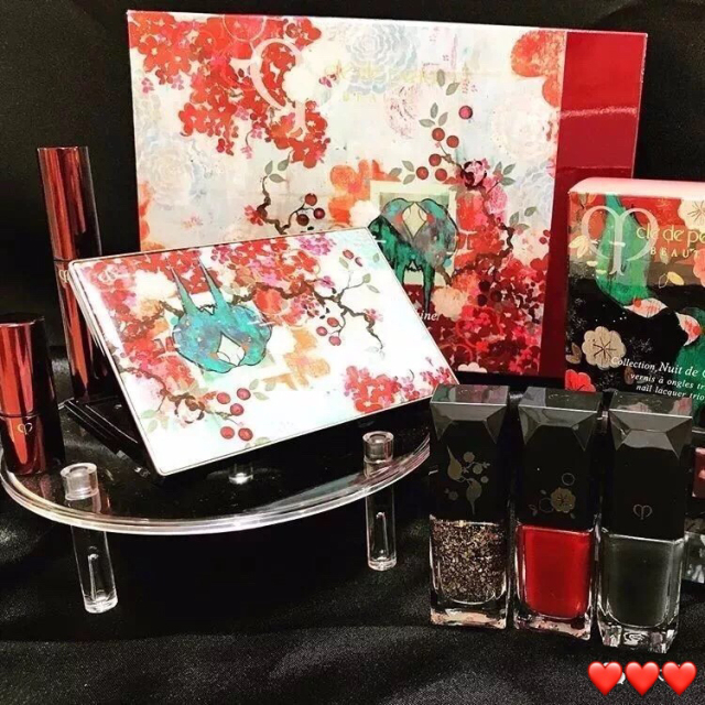 丽人闺房｜CPB历年圣诞套装都美到逆天！唯一致命缺点竟然是……