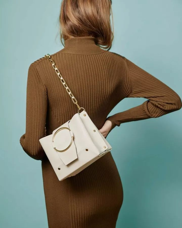 十大性价比高的小众包,十大最便宜的小众包