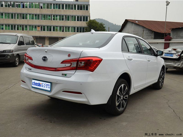 比亚迪秦EV300/e5上市售22.98-30.98万