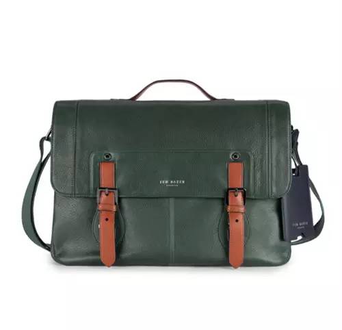 你和阳光暖男只差一个邮差包的距离