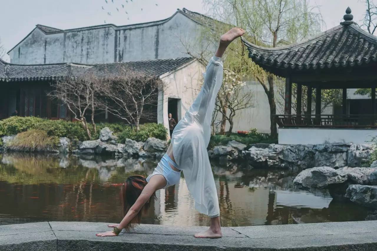 给你的瑜伽美照配上背景音乐