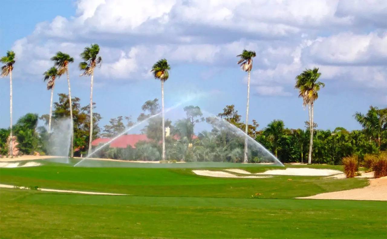 高尔夫球场用水,高尔夫球场灌溉用水量