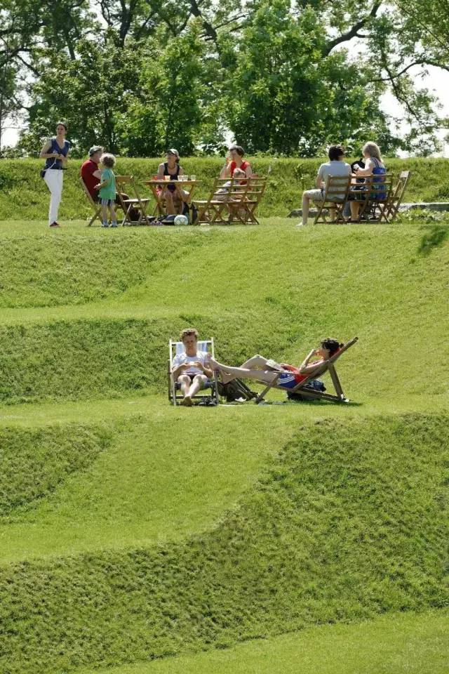 靠谱的景观草坪,露台人工景观草坪