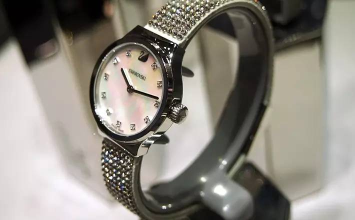 巴塞尔钻石女表,巴塞尔女表经典