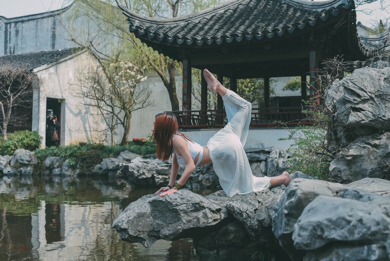 给你的瑜伽美照配上背景音乐