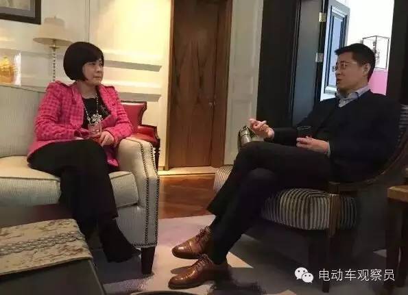 超威跟爱玛电池哪个更好,超威黑金电池官网最新报价