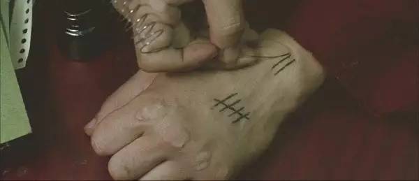 「*伦乱**」才不是这部电影的重点!