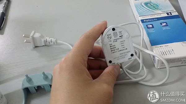 飞利浦电动牙刷6730问题,飞利浦牙刷6730拆解视频