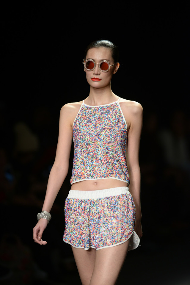 时装秀服装设计,时装秀新颖设计