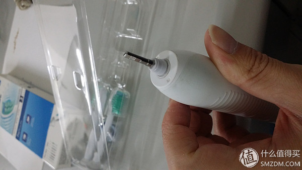 飞利浦电动牙刷6730问题,飞利浦牙刷6730拆解视频