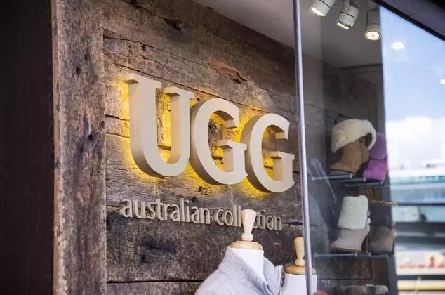 ugg丑鞋怎么搭配袜子,ugg为什么那么难穿