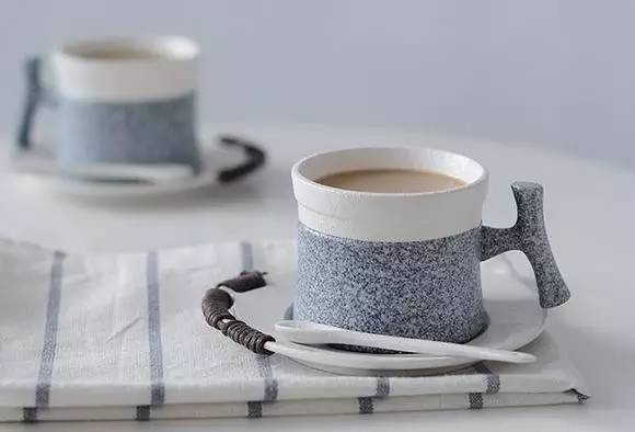 你与爱上喝水之间只差一个高颜值水杯|识趣精选