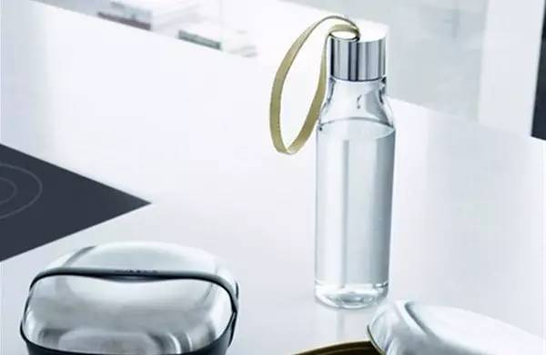 你与爱上喝水之间只差一个高颜值水杯|识趣精选