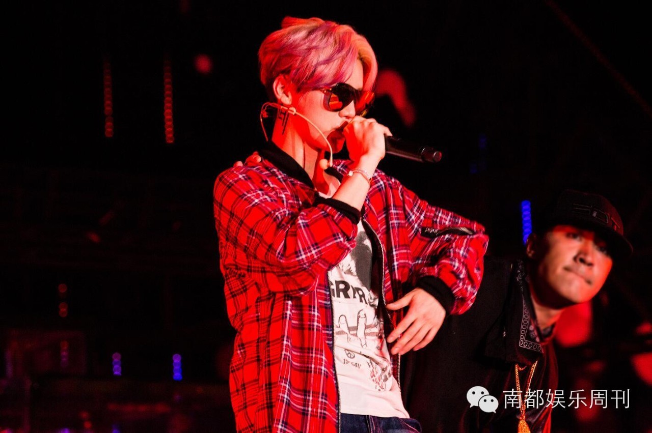 鹿晗咖喱鸡演唱会,鹿晗演唱会几点