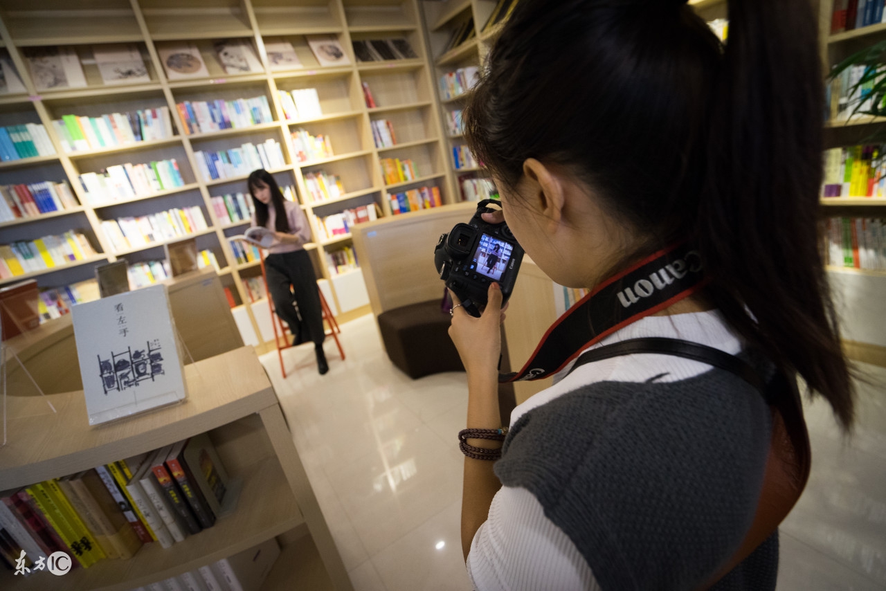 新手做微商怎么快速寻找客源,微商怎么做才能找到精准的客源