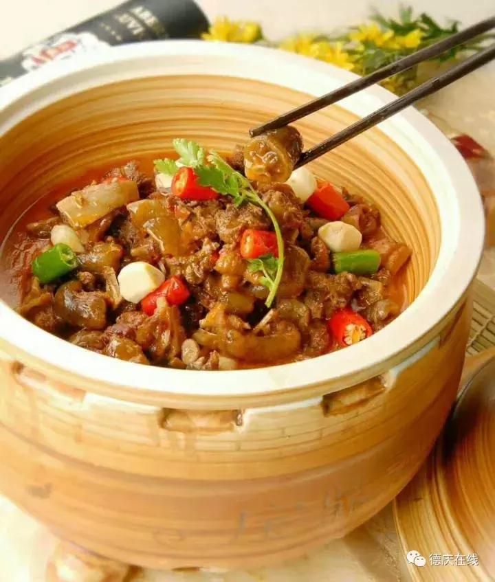 德庆鳄鱼龟,30万在深山养鳄鱼龟