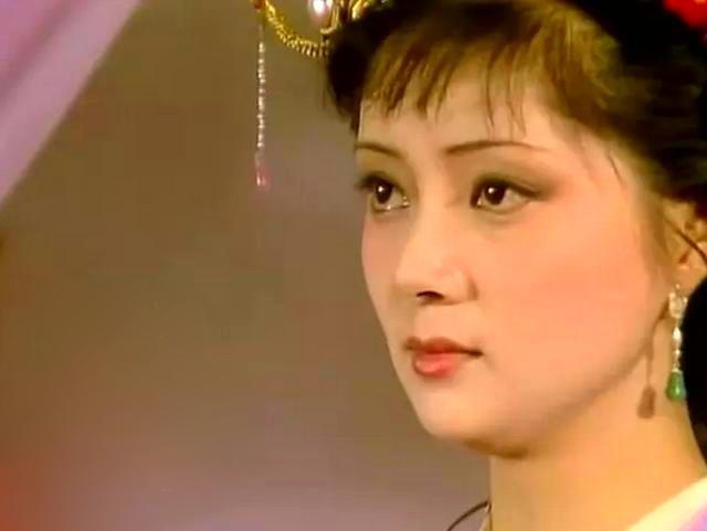 薛宝钗心路历程,深度解读薛宝钗