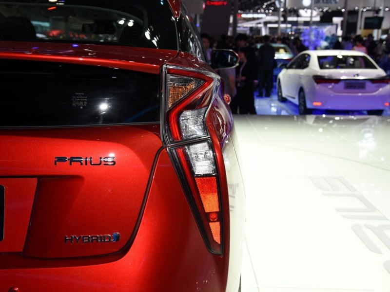 要问性价比多高？欧洲都拿这当优步，已经卖了20多年