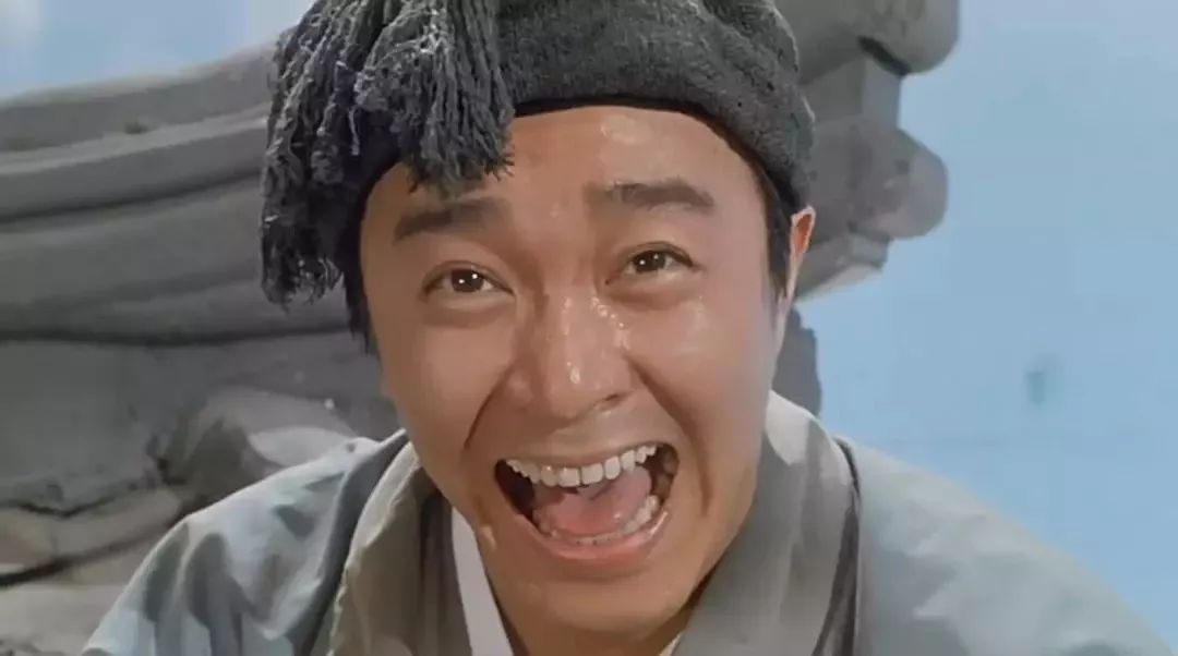 唐伯虎点秋香周星驰比谁惨,唐伯虎点秋香比惨经典片段