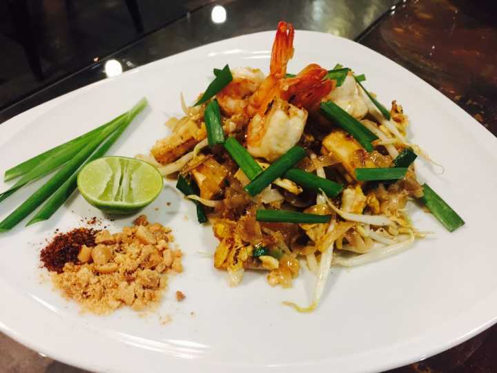 泰国夜市美食攻略,泰国旅游美食攻略必吃