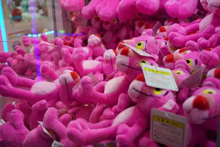 最好抓的娃娃机在哪儿,北京最大抓娃娃的地点