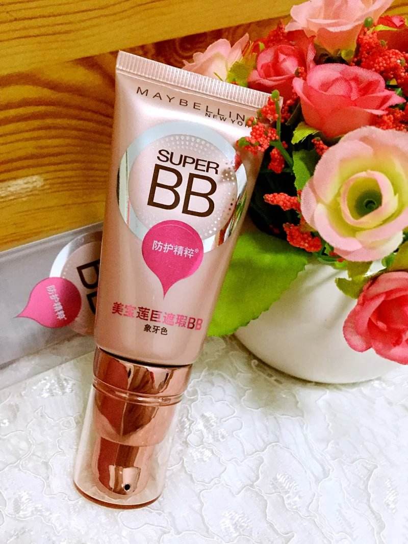 平价好用的气垫bb霜滋润不卡粉,bb霜推荐学生平价油皮男