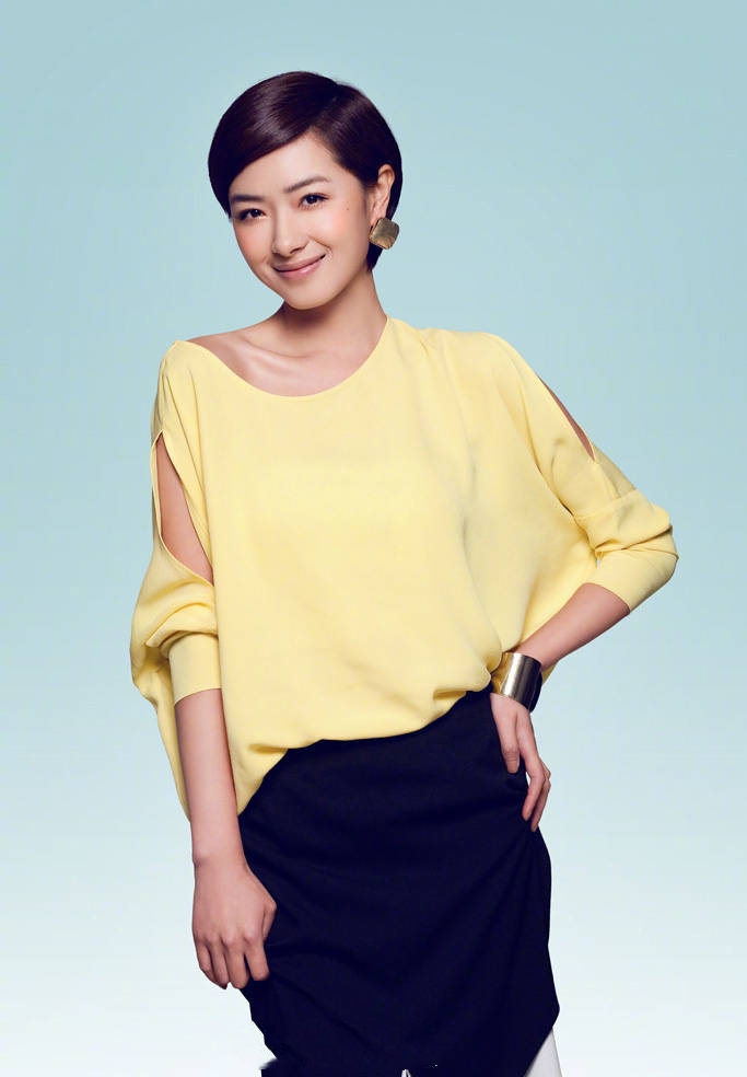 万茜高冷霸气,万茜低调自在塑造真实自我