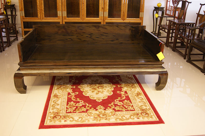 金丝楠阴沉木龙胆纹摆件图片,金丝楠阴沉罗汉床