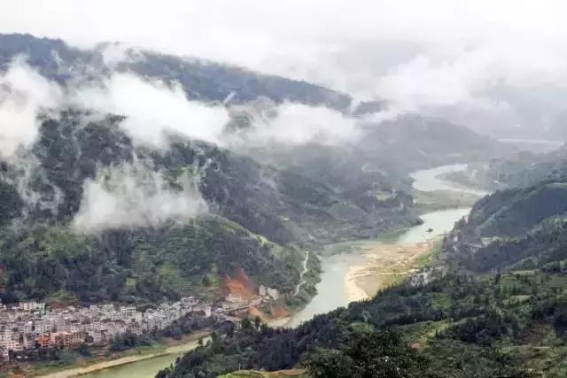 贵州最富的土豪村,贵州省最穷10大县