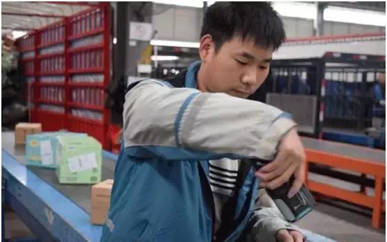 铁血双11，战狼指挥部！德邦、安能、中通、百世、云鸟、驹马……