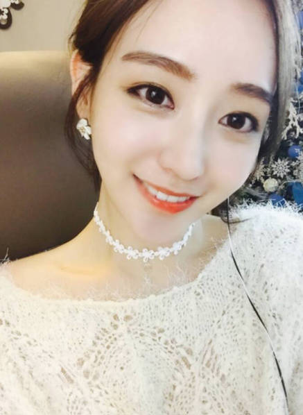 记者揭秘女大学生兼职乱象,女大学生兼职娱乐主播