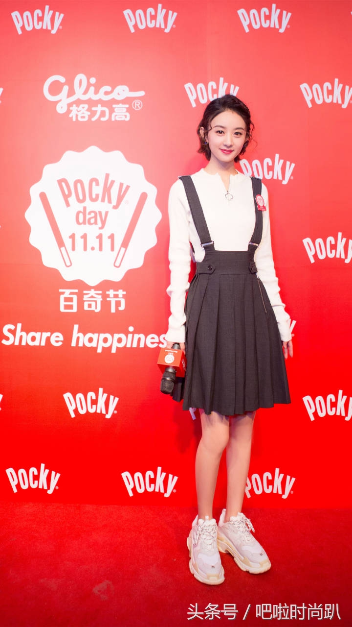 七百多好看的鞋子,赵丽颖的脚穿什么鞋