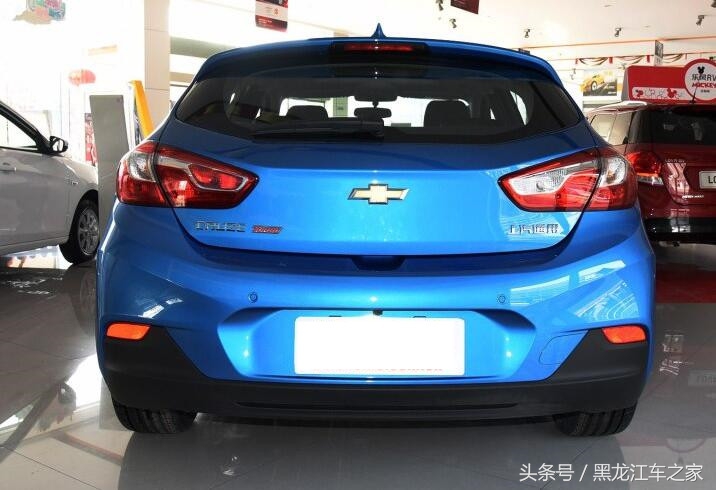 两厢版的科鲁兹老款,十万左右性价比高的车科鲁兹