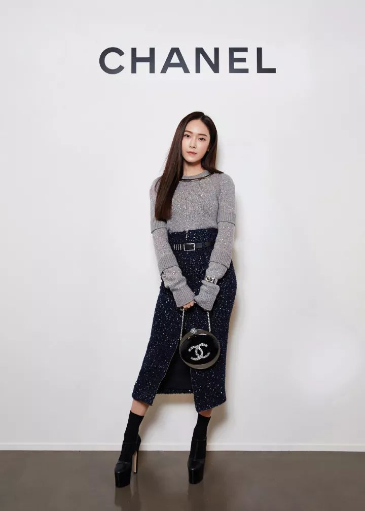 一周爱豆穿衣榜｜允儿领衔众女神短发潮郑氏姐妹一刚一柔美翻天