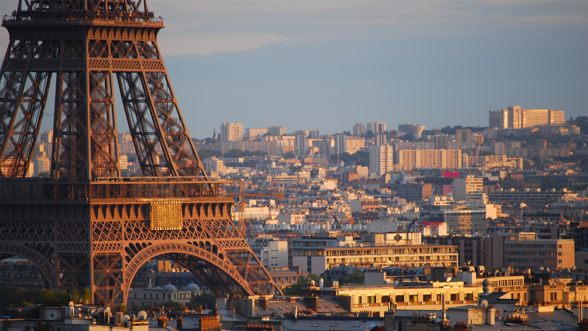 说实话,我太愿意让朋友圈知道在国外玩,特别是在当下