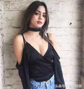 麻辣鸡nicki联手cardi,麻辣鸡nicki合作新曲