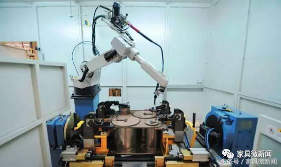 10秒喷板10秒干燥，家具自动化生产还有多远？
